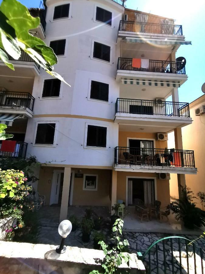 Apartments Rales Sveti Stefan Zewnętrze zdjęcie